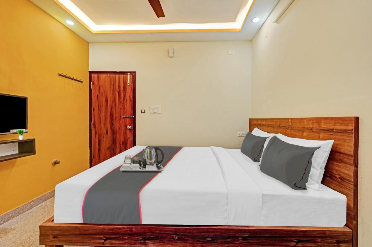 Hotel Collection O Sri Sapthagiri Near Phoenix Marketcity