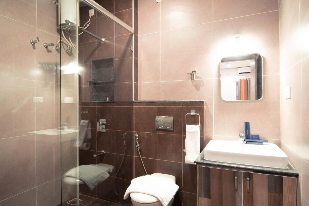 Athulya Hotel