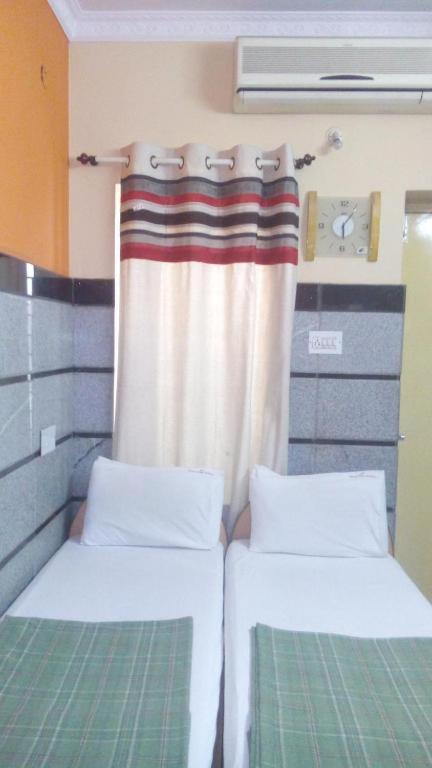 Hotel Rathna Mahal By Wb