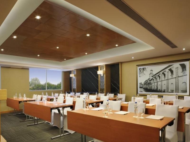 Doubletree By Hilton Outer Ring Road 5* Bangalore