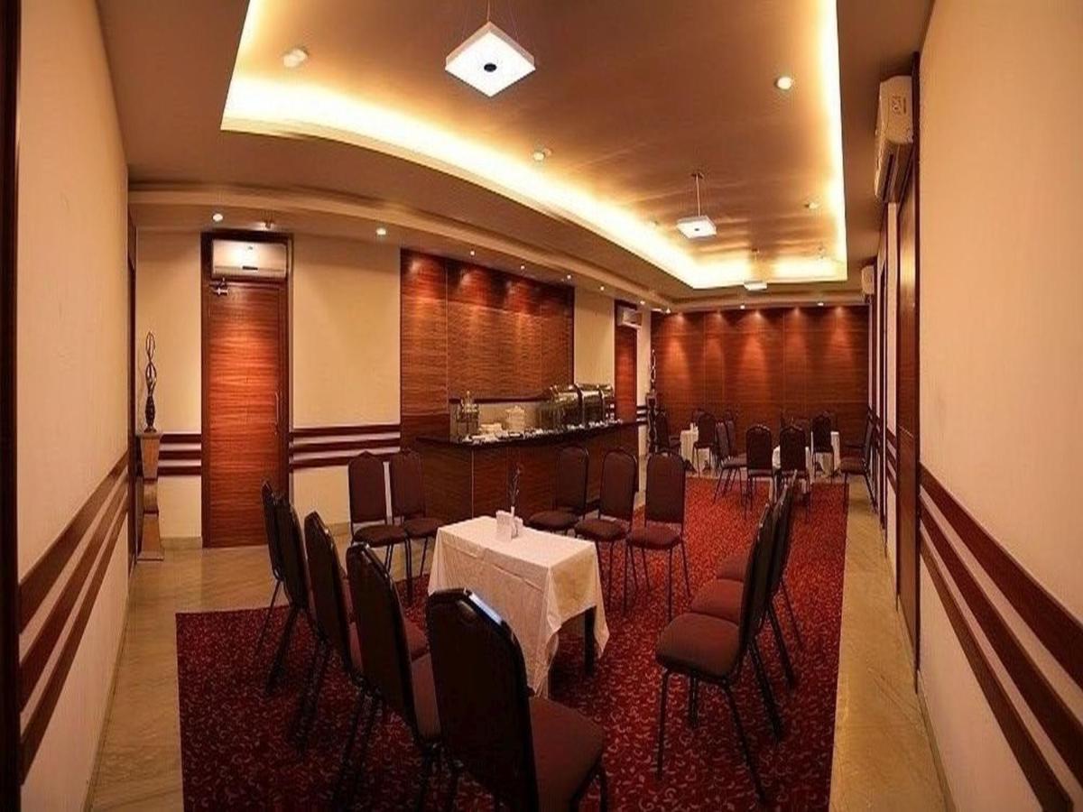 Hotel Dr Rajkumar International Bangalore