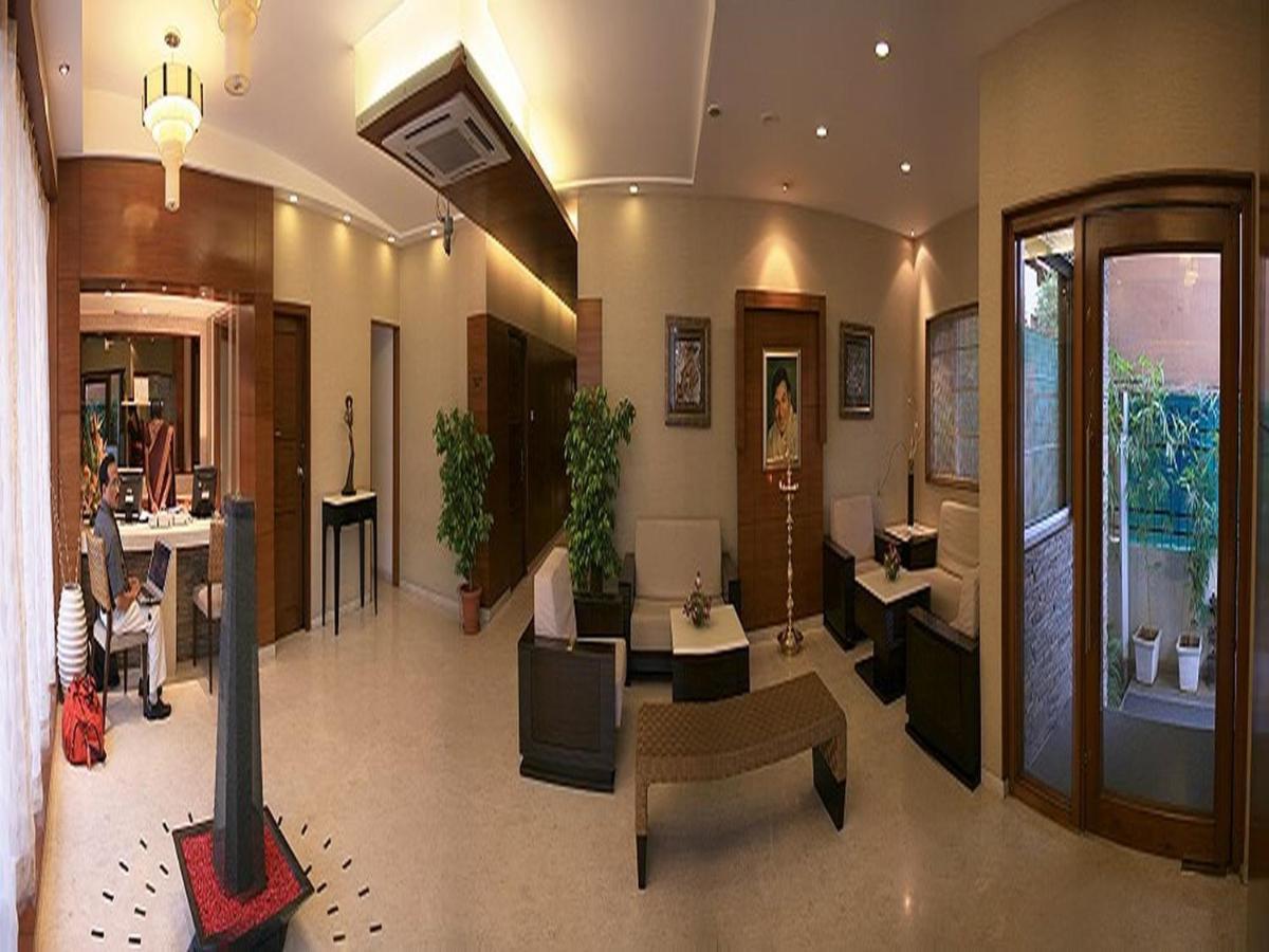 Hotel Dr Rajkumar International