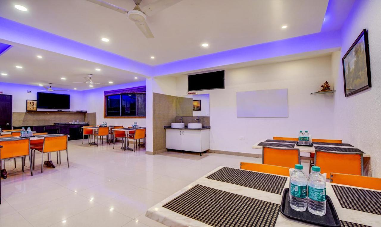 Nevesa Hotel 3*