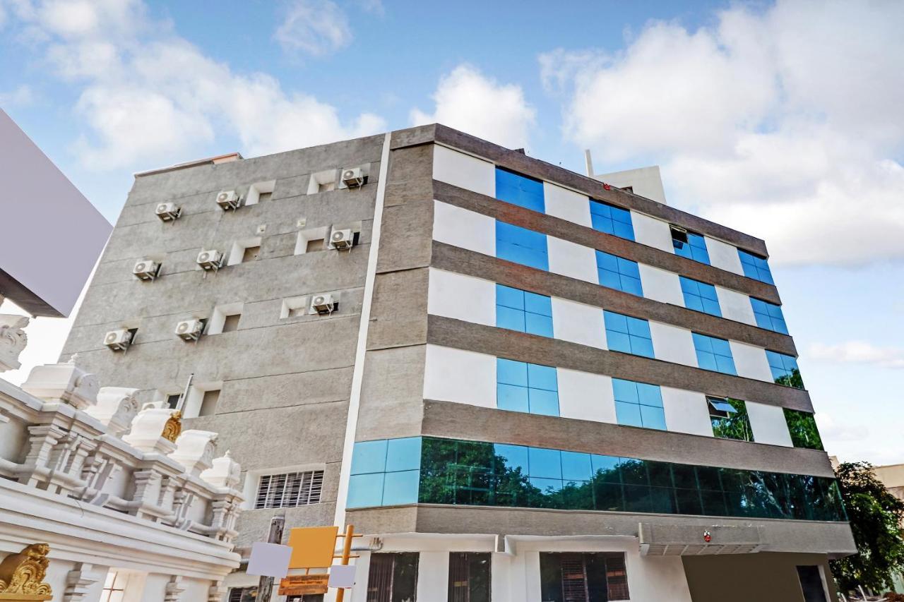 Hotel Super Capital O Elite Jp Nagar Near Sri Sathya Ganapathi Shirdi Saibaba Temple 3*