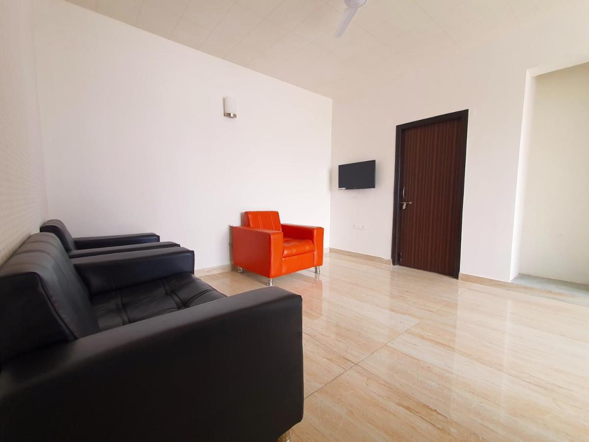 Apartment Seasons - Bommasandra Bangalore