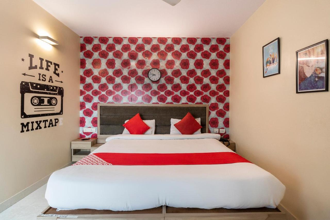O Golden Near Cubbon Park 3*