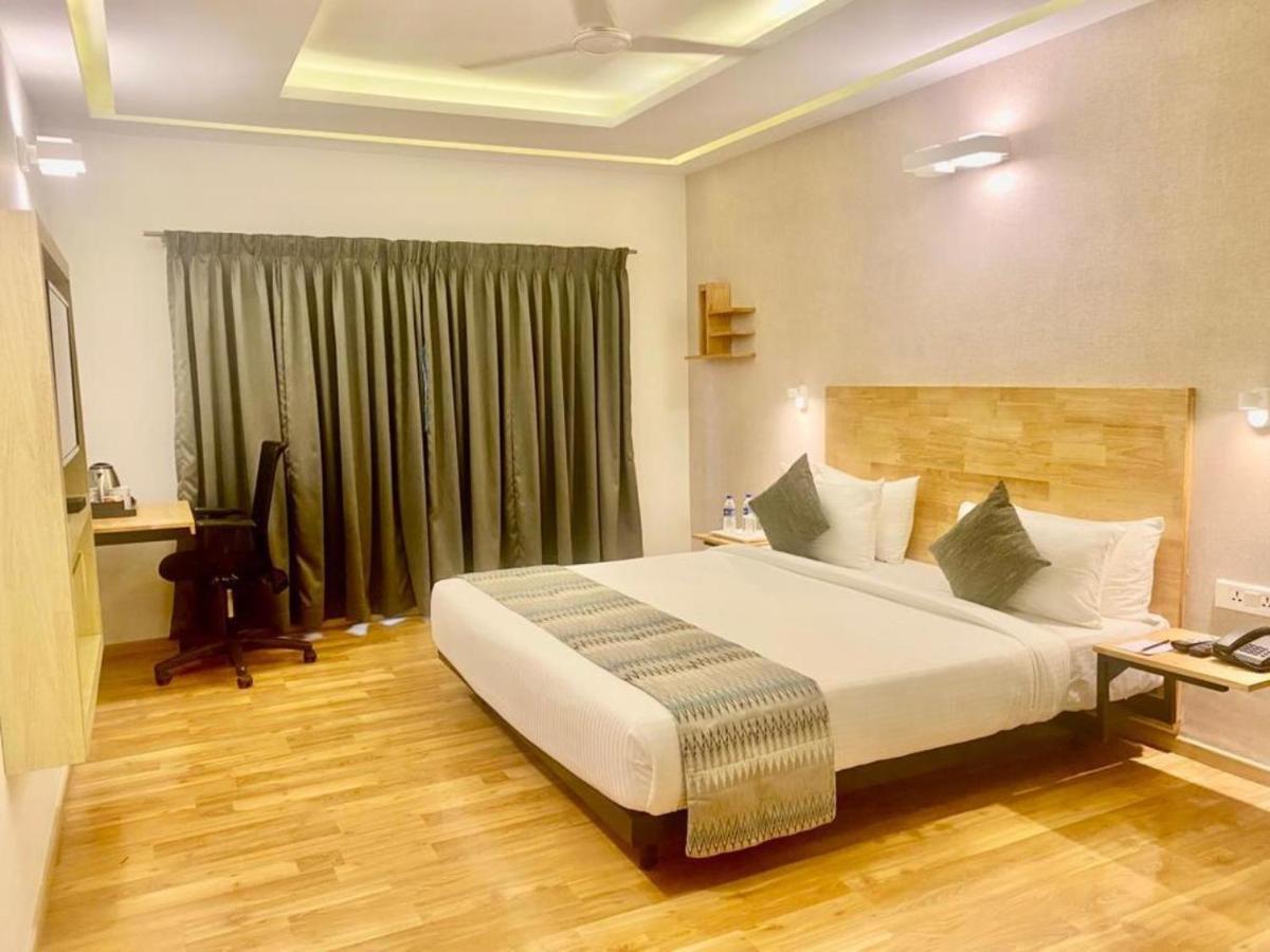 Hotel Click Dbr 3*