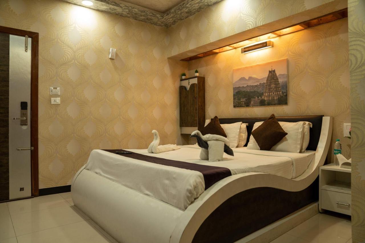 Seasons - Jp Nagar 3*
