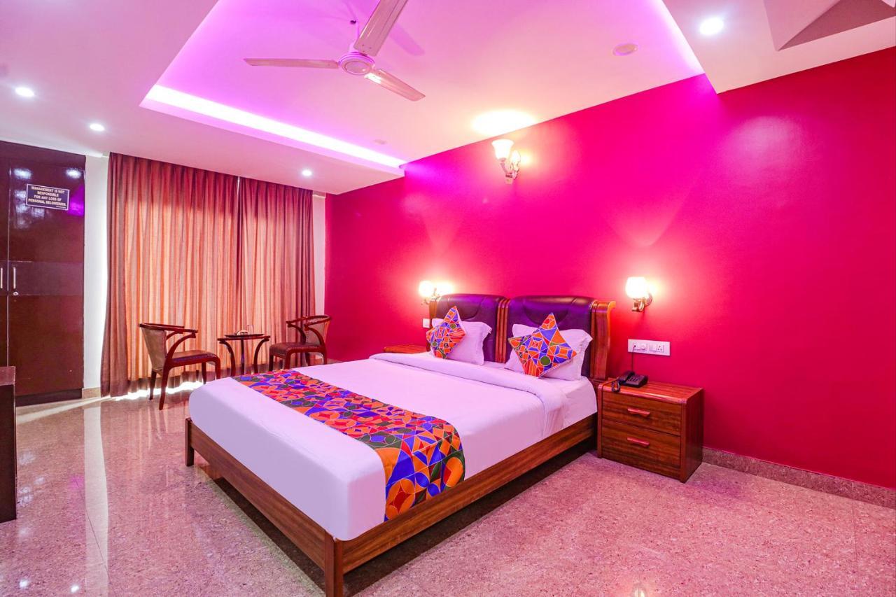 Fabhotel Turning Point - Nr Ulsoor Bangalore