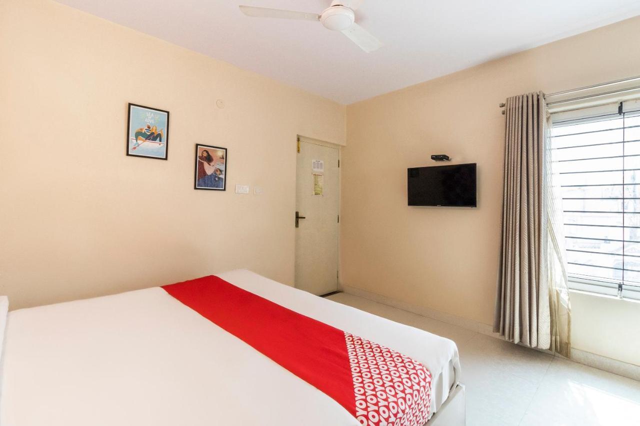 Hotel O Golden Near Cubbon Park Bangalore