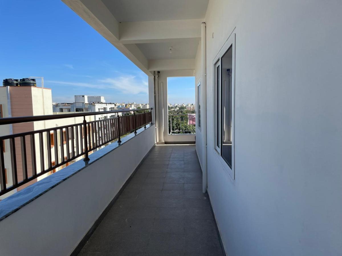 Apartment Sagar Niwas-1bhk And 2bhk Short Flats - Nh Hcl Ec Bommasandra