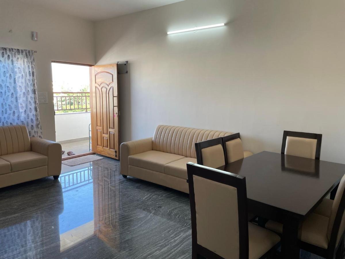 Sagar Niwas-1bhk And 2bhk Short Flats - Nh Hcl Ec Bommasandra Apartment *