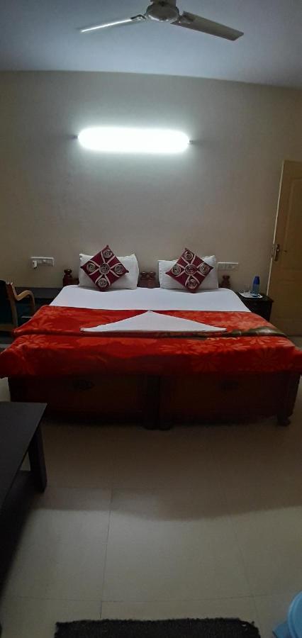 Brookefield Service Apartment