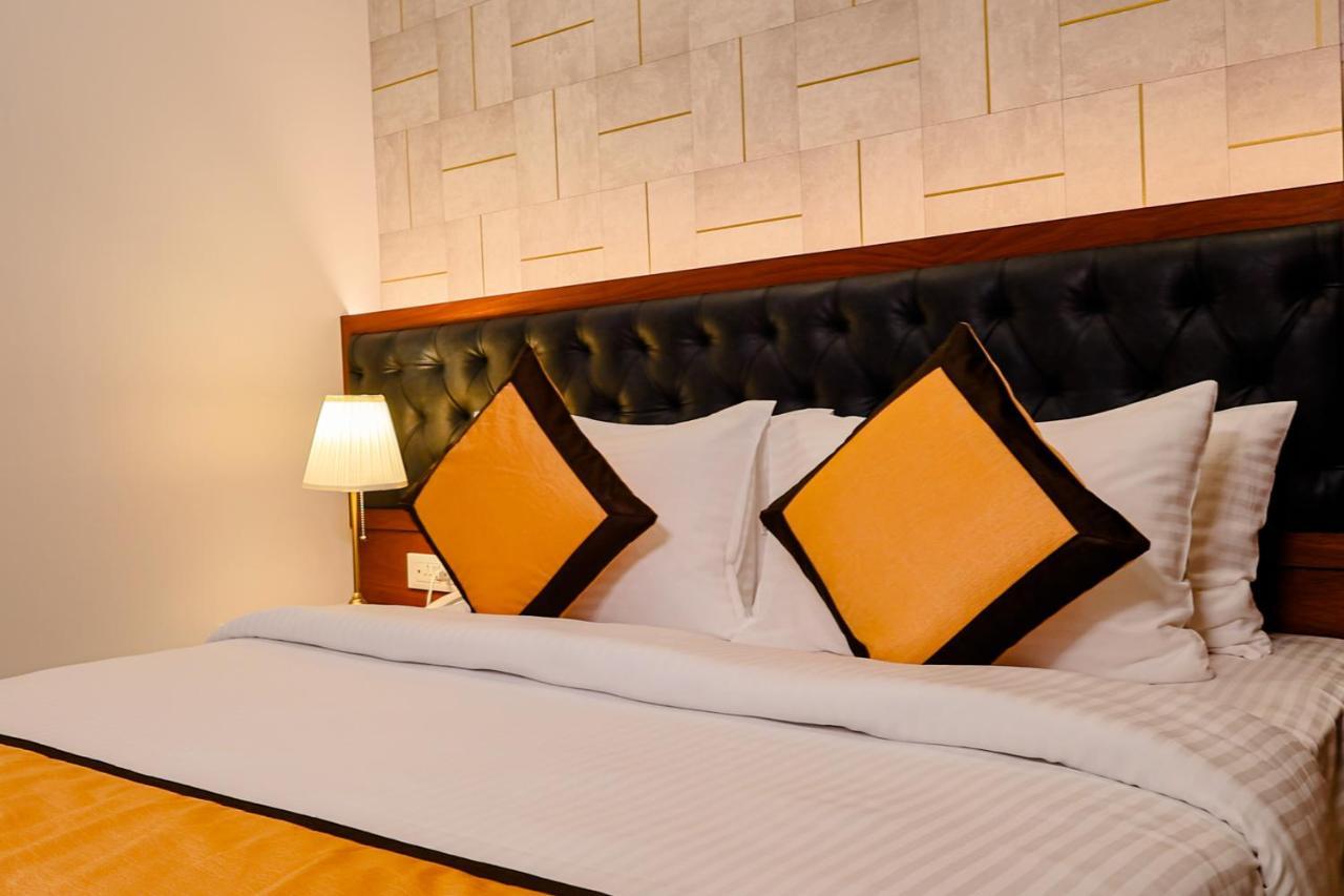 La Serene Boutique - Manyata Tech Park Hotel Bangalore