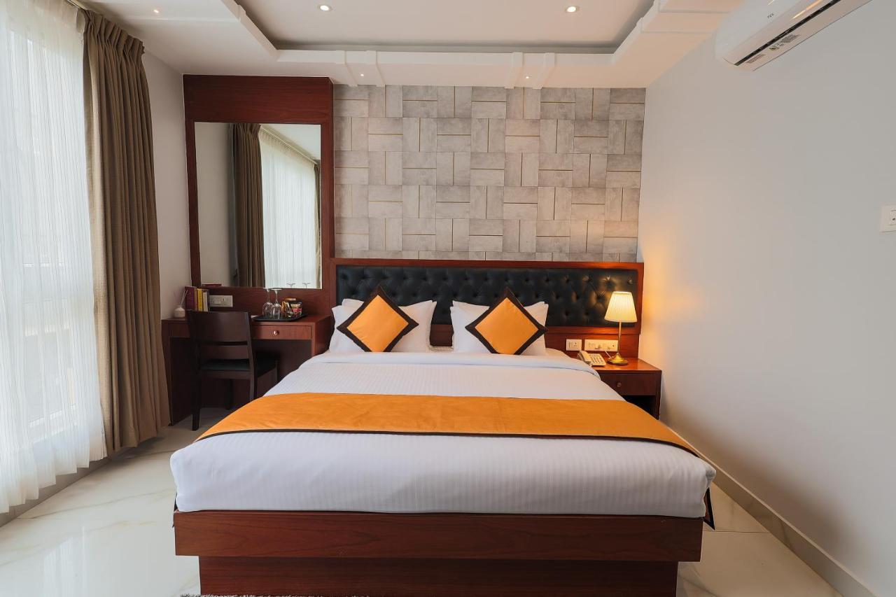 La Serene Boutique - Manyata Tech Park Hotel 3*