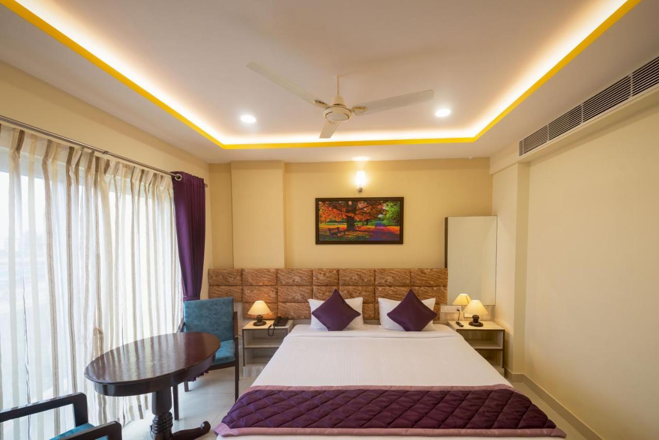 Zenith Hebbal 3*