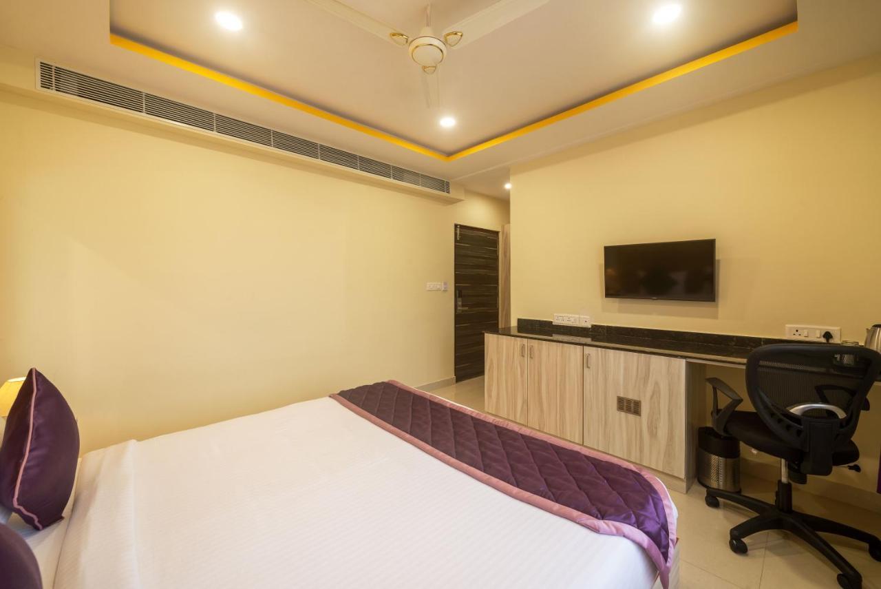 Zenith Hebbal Hotel 3*