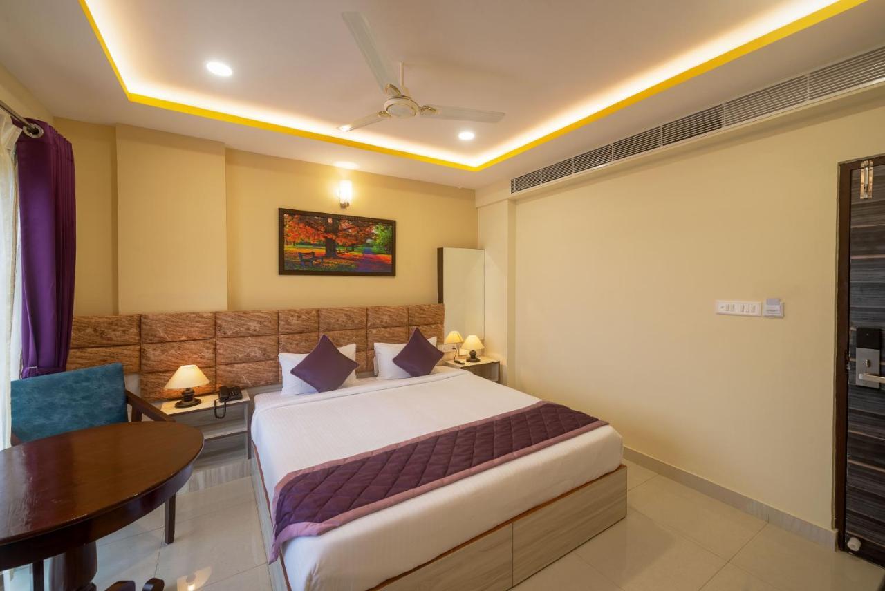 Zenith Hebbal Hotel