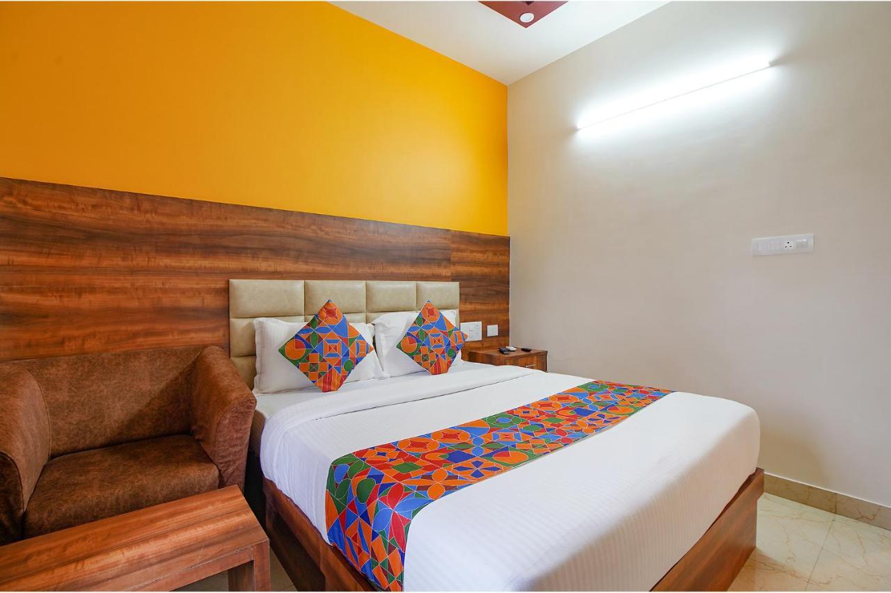 Fabhotel Greenwood Xpress - Nr Manipal Hospital Hotel 3*
