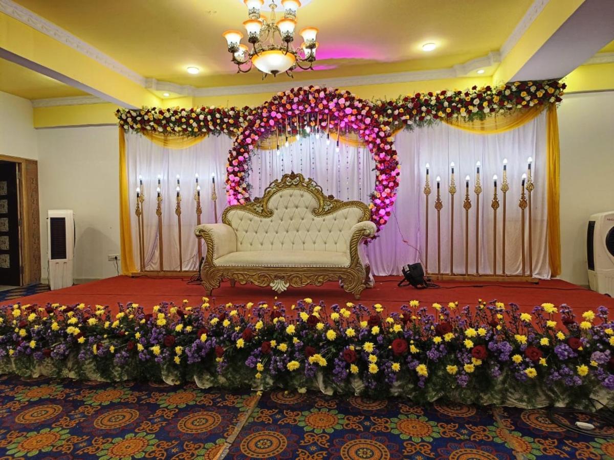 Krishna's Landmark Business Hotel- Near International Airport Hotel