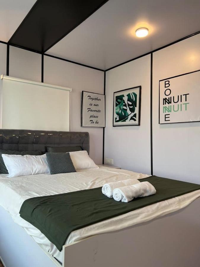 The Croft - Container Villa