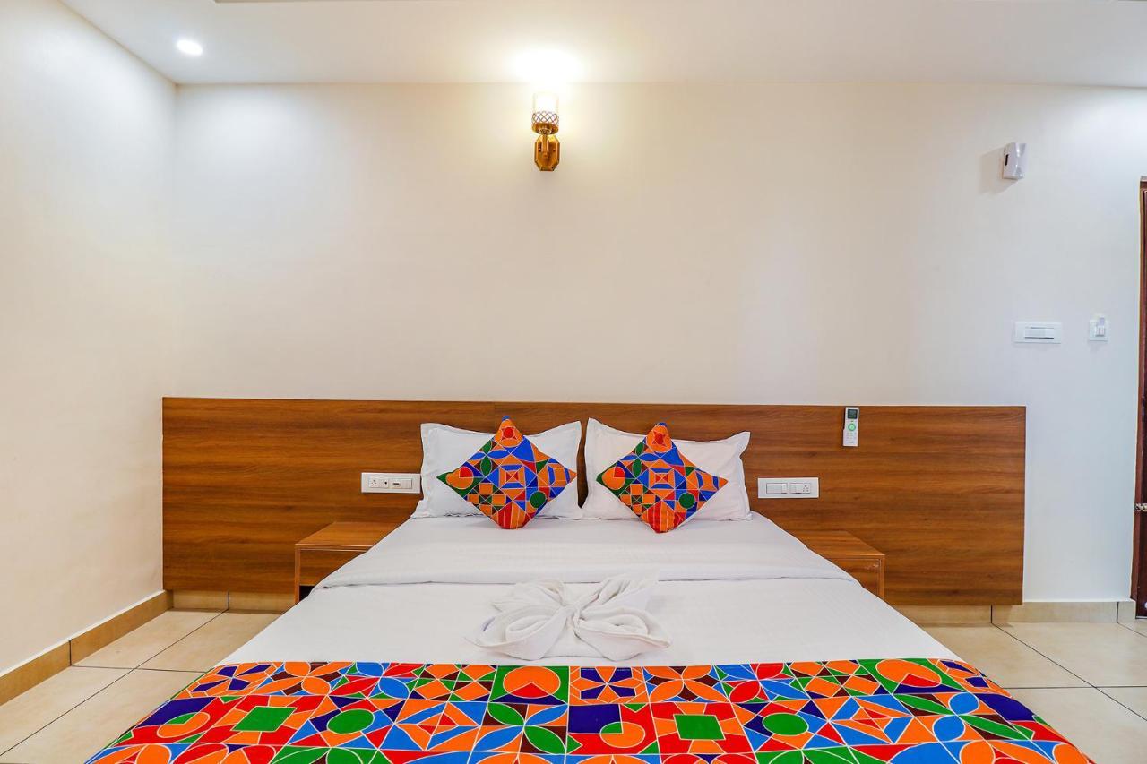 Hotel Fabhotel Green Park Residency - Nr Manipal Hospital 3*