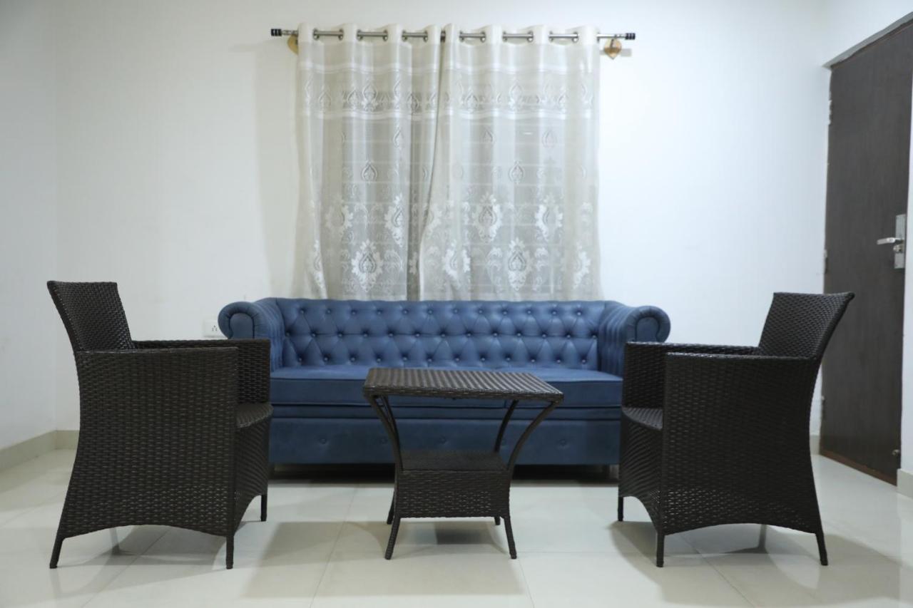 Krishna's Landmark Business Hotel- Near International Airport Bangalore