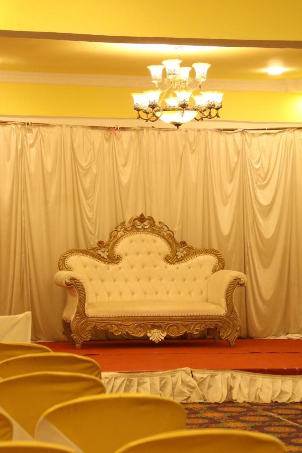 Krishna's Landmark Business Hotel- Near International Airport 3* Bangalore