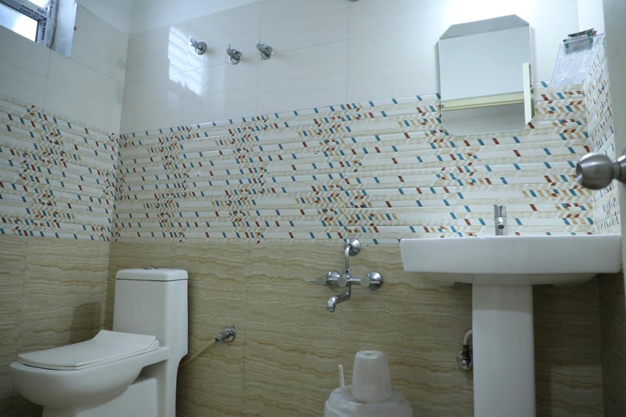 Hotel Krishna's Landmark Business Hotel- Near International Airport