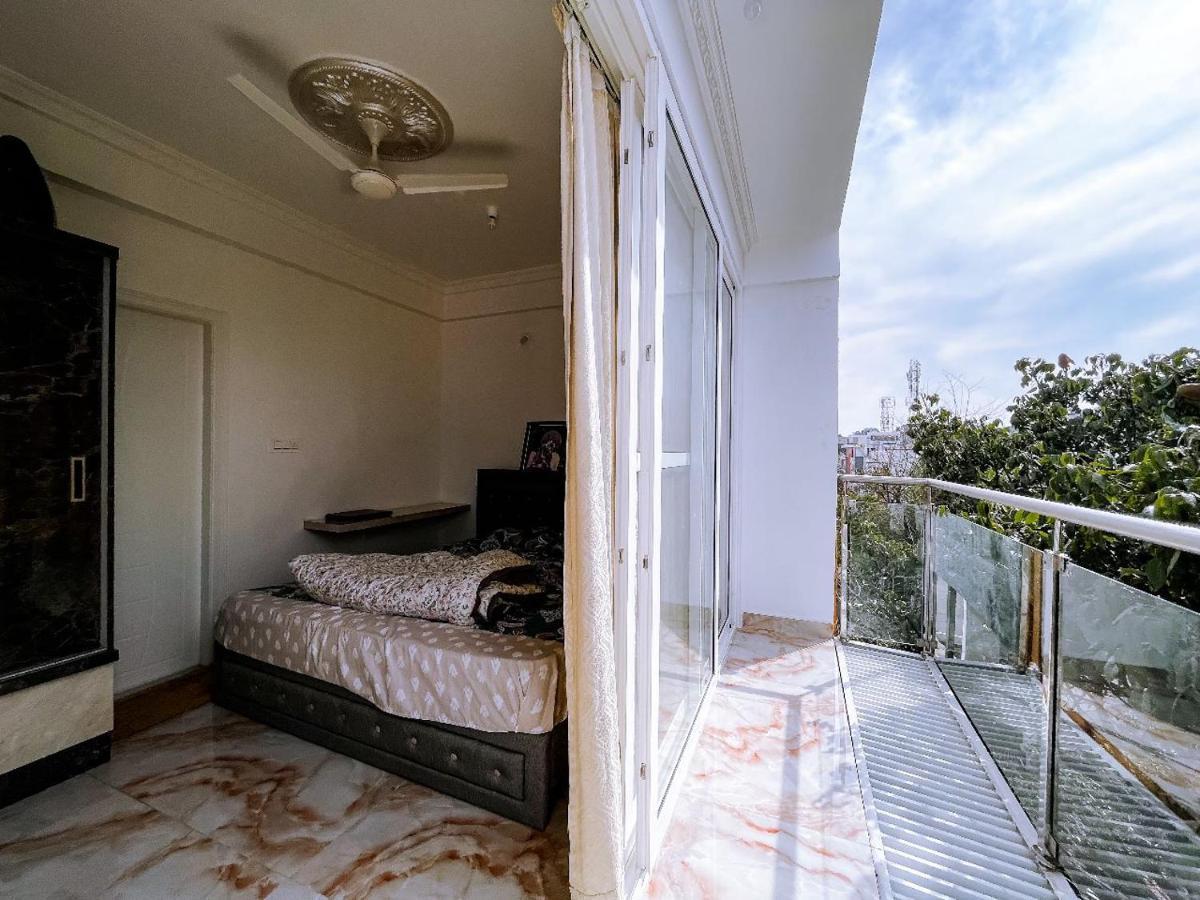 Rvr Abode -private