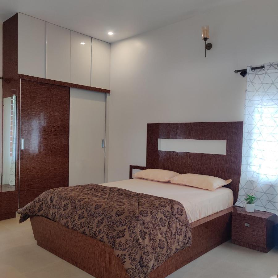 Moni's Homestay 2 *