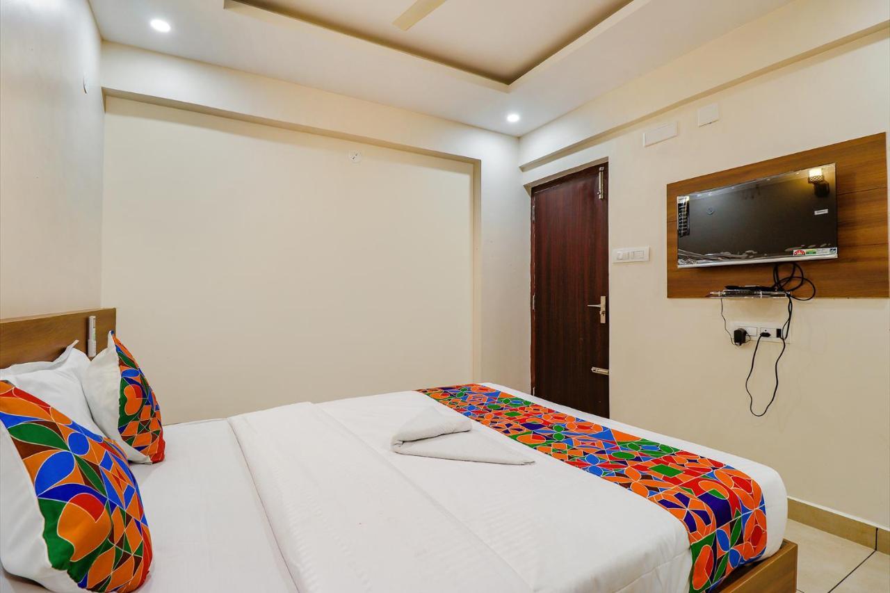 Fabhotel Green Park Residency - Nr Manipal Hospital Hotel