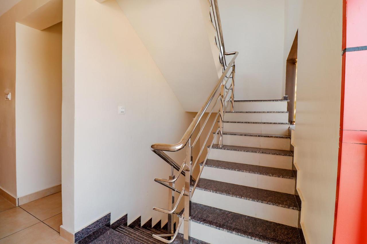 Fabhotel Green Park Residency - Nr Manipal Hospital 3* Bangalore