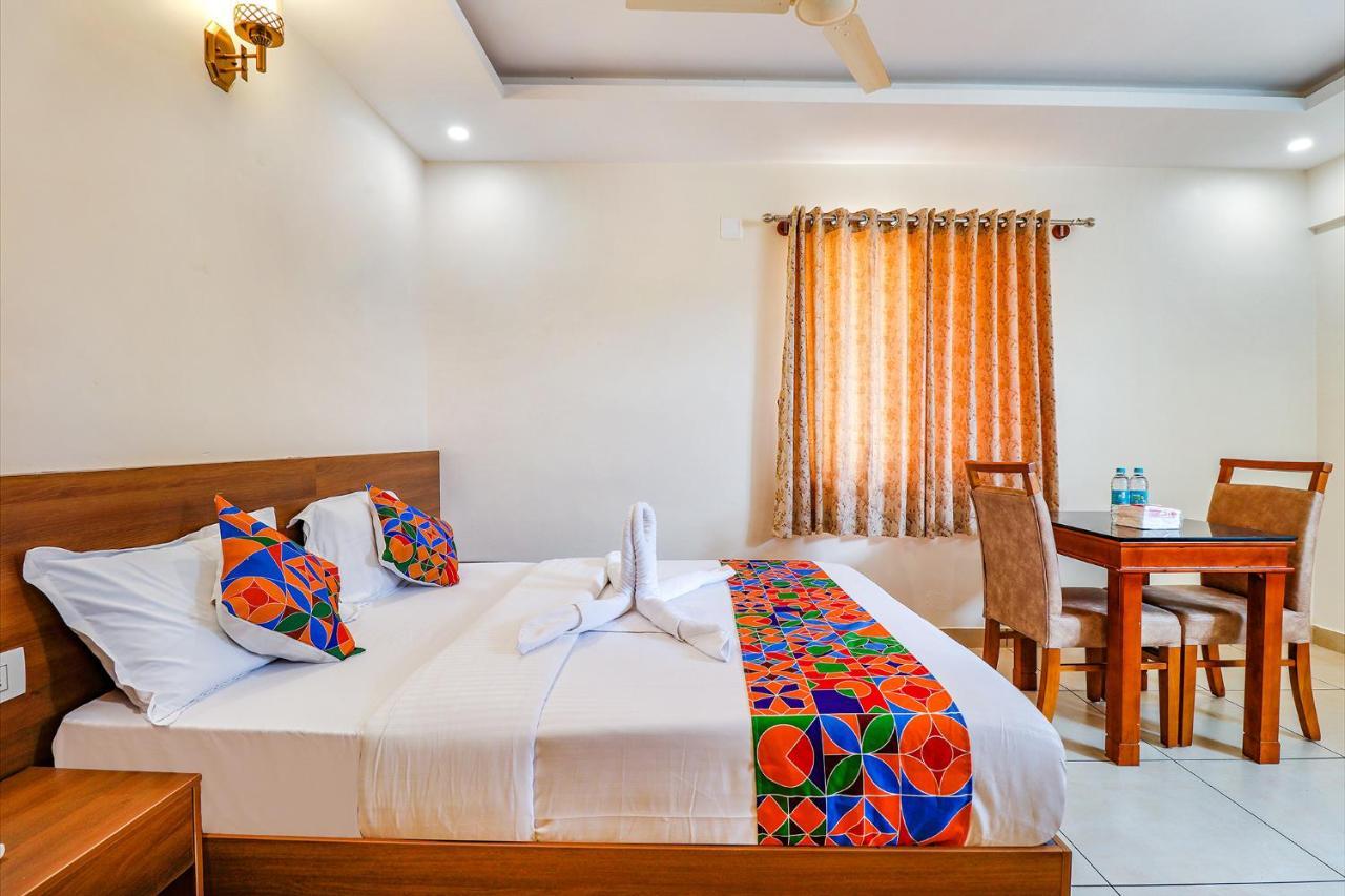 Fabhotel Green Park Residency - Nr Manipal Hospital Hotel 3*