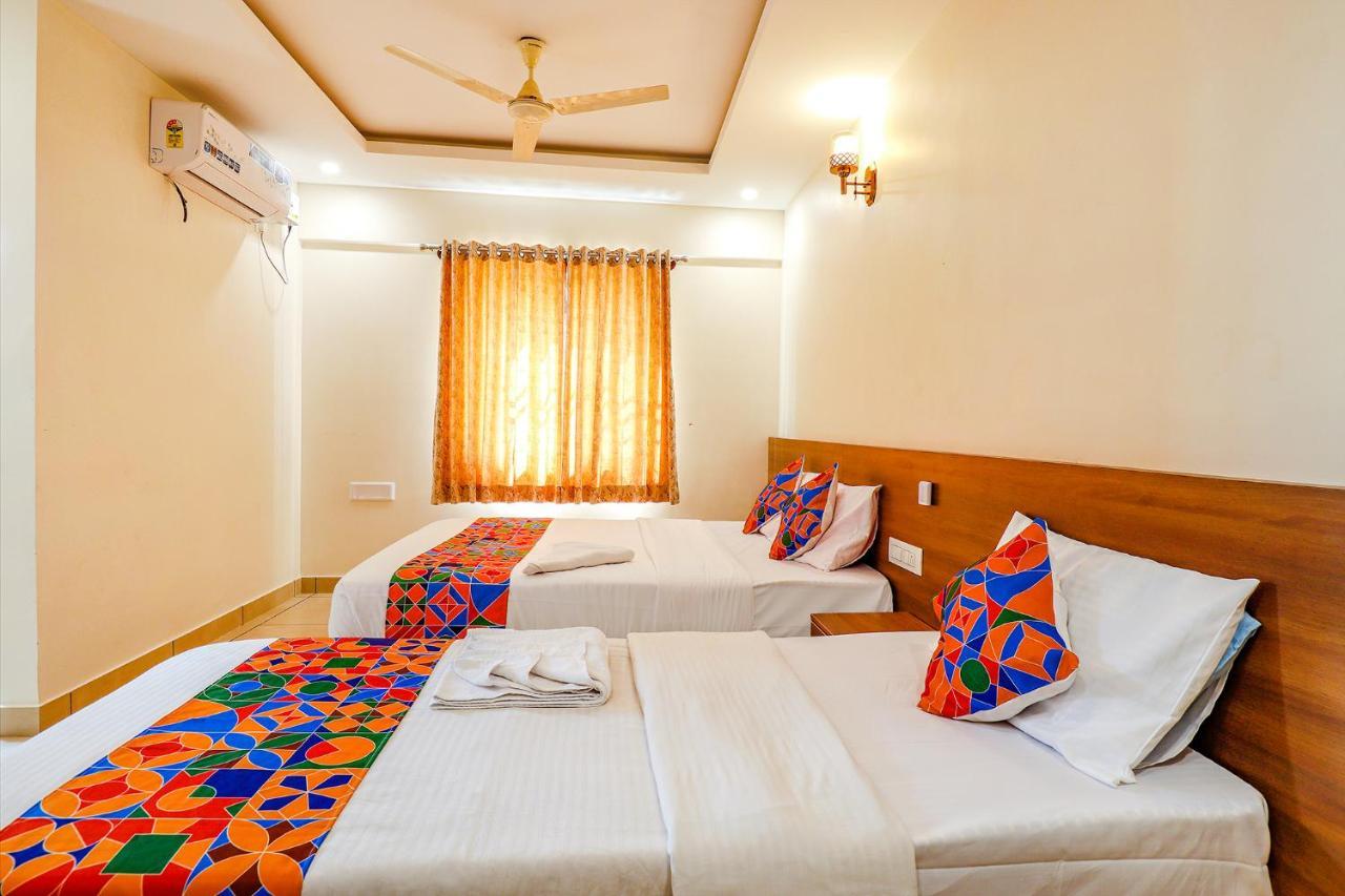 Hotel Fabhotel Green Park Residency - Nr Manipal Hospital Bangalore