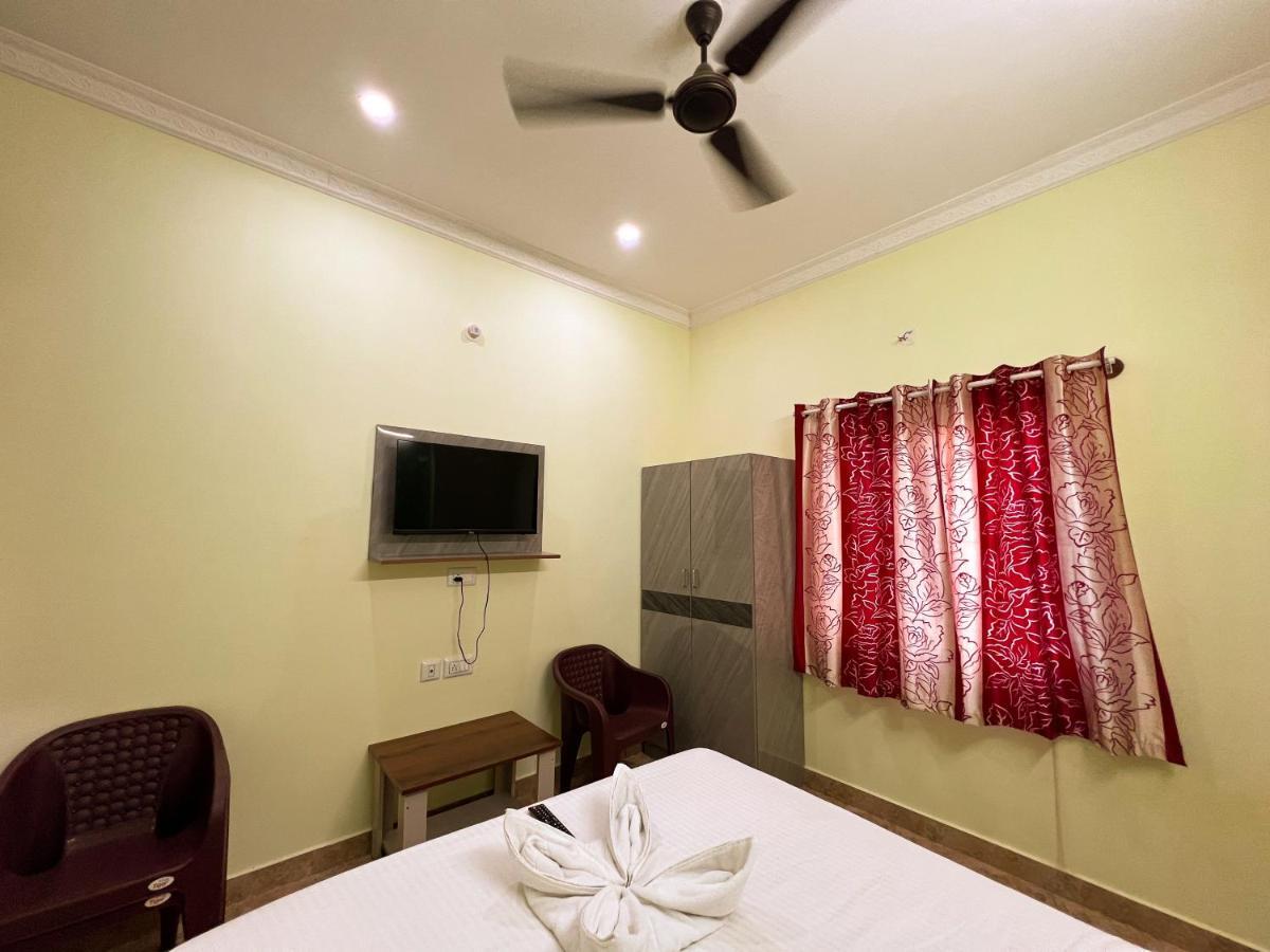 Haven Comfort Near Yeshwantpur Railway Station * Bangalore