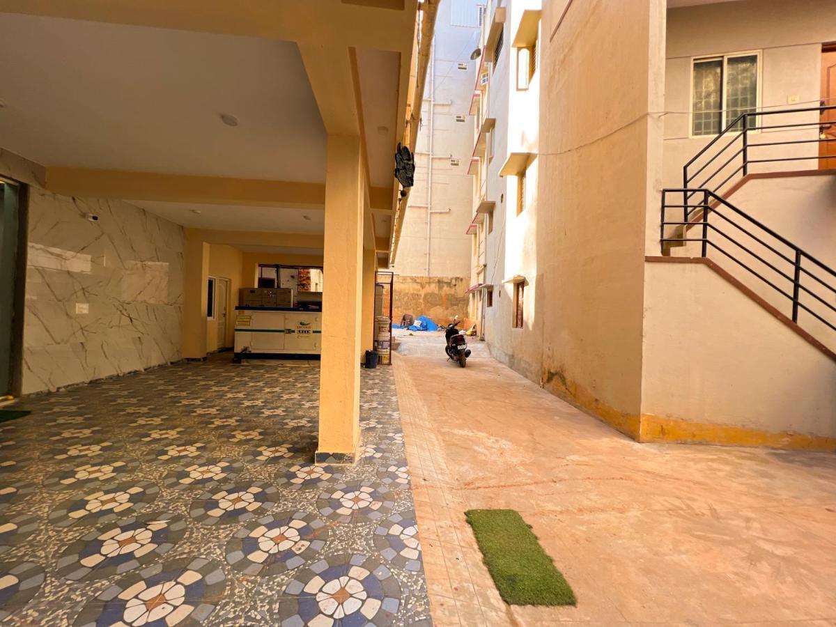 Haven Comfort Near Yeshwantpur Railway Station *