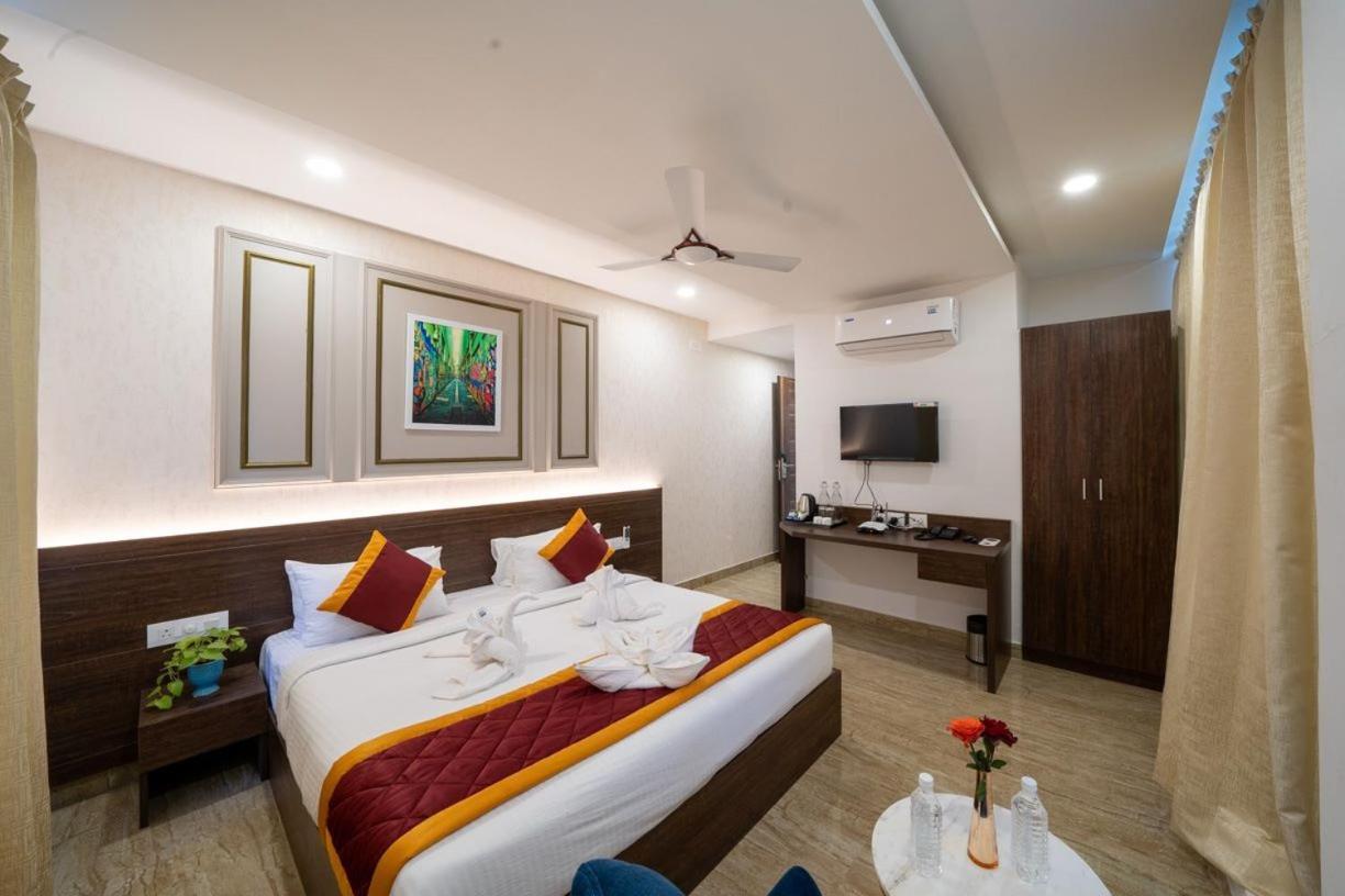 Times Hotel 3*