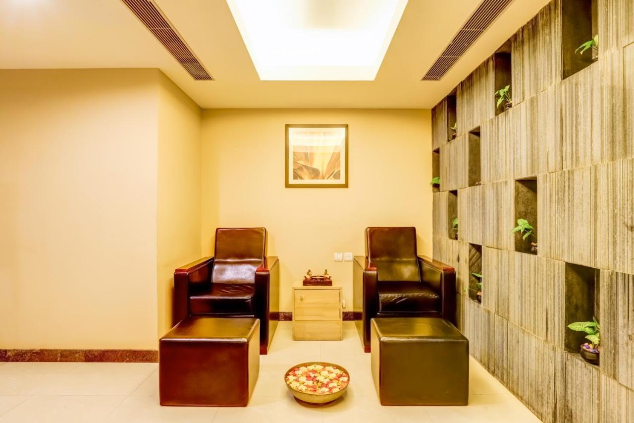 Lemon Tree Electronics Hotel
