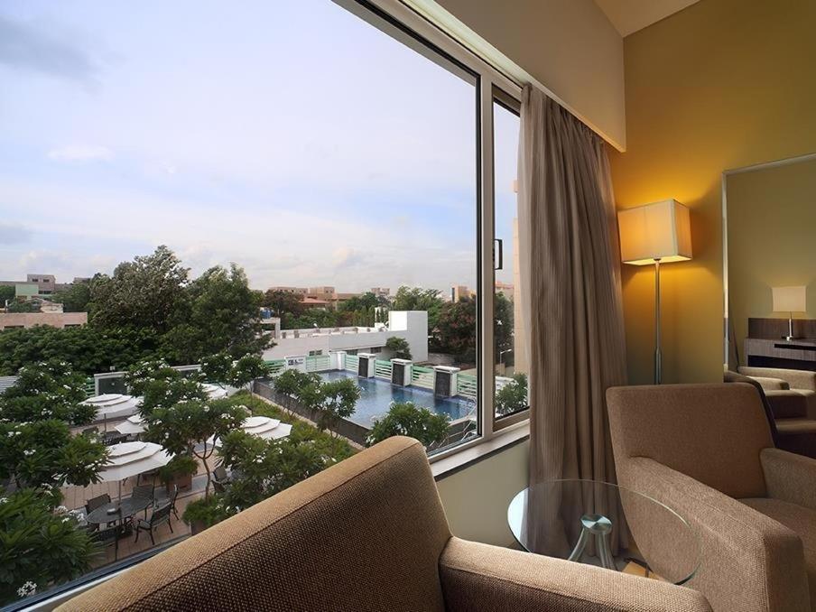 Radha Regent Electronic Hotel 4*
