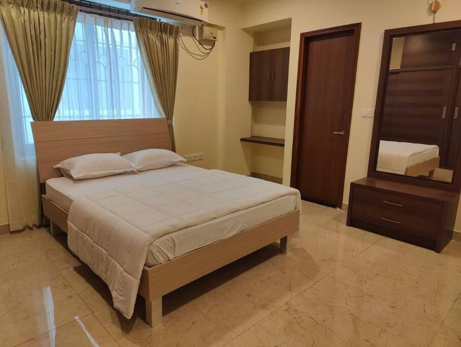 Tara Premium In Indiranagar * Bangalore