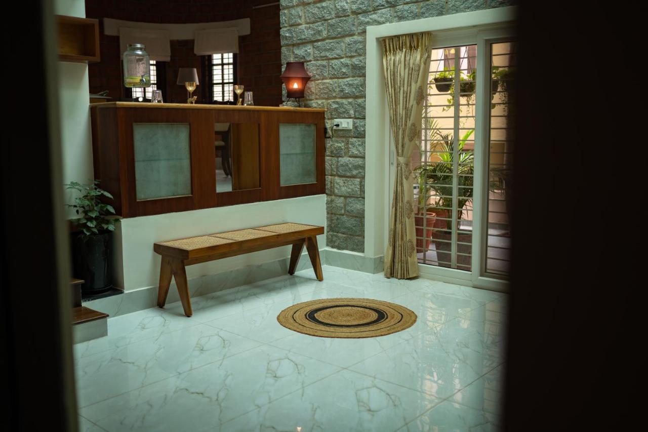 Luho Stone House Bed & Breakfast