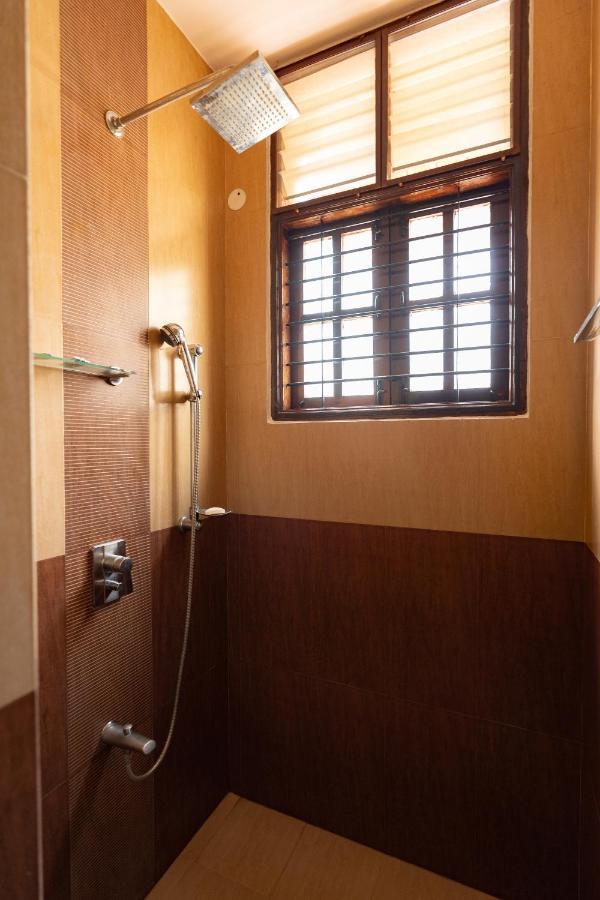 Acomodação com café da manhã  Luho Stone House