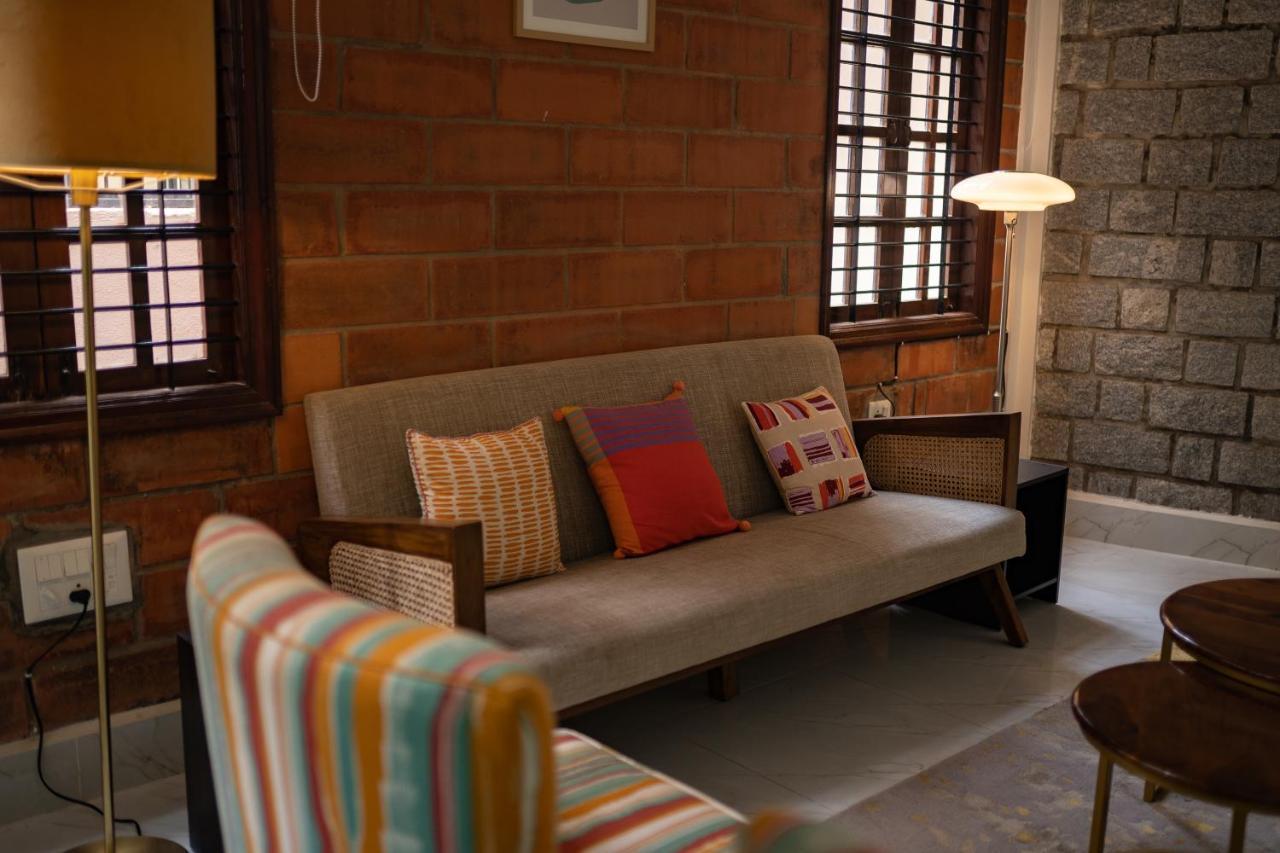 Luho Stone House Bed & Breakfast