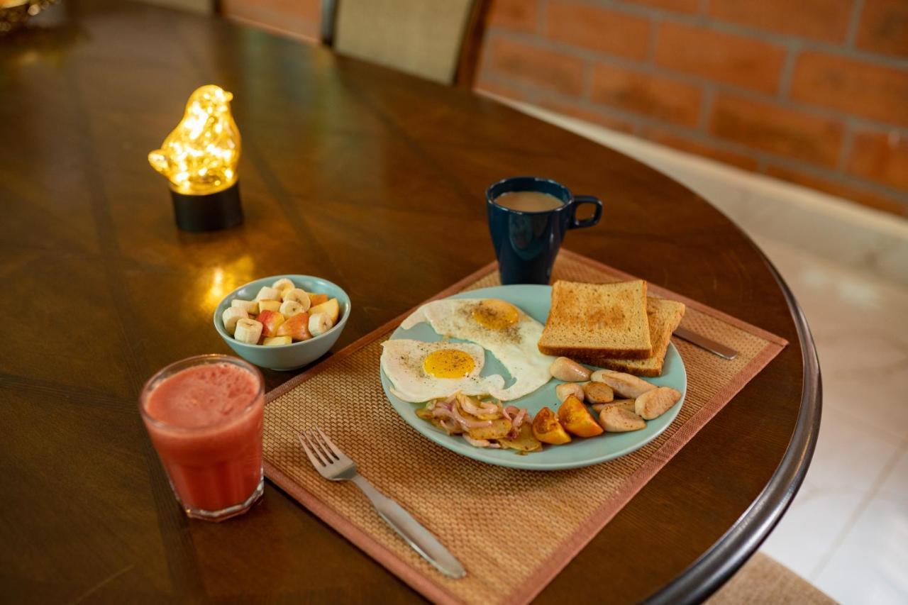Bed & Breakfast Luho Stone House