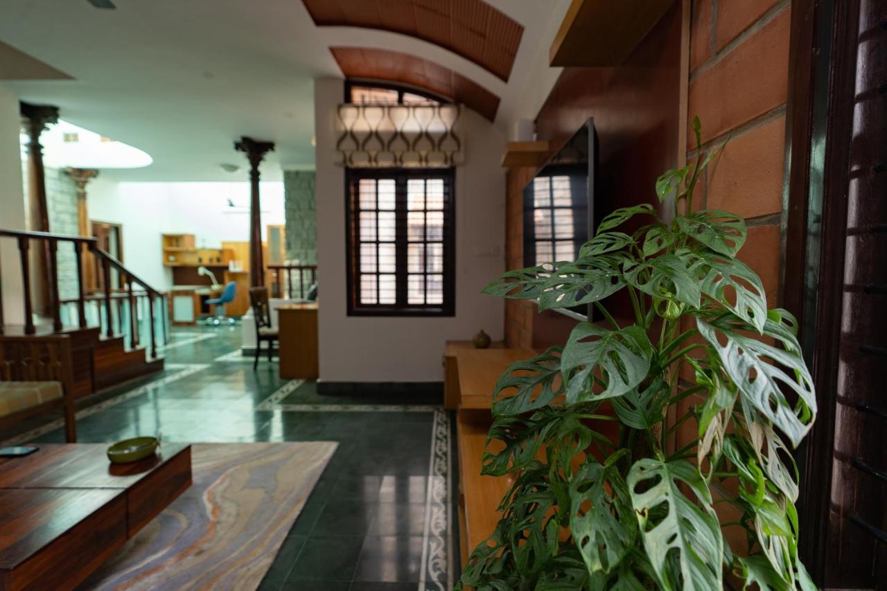 Luho Stone House *