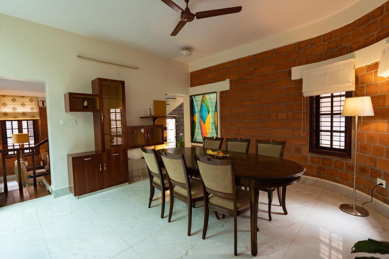 Luho Stone House * Bangalore