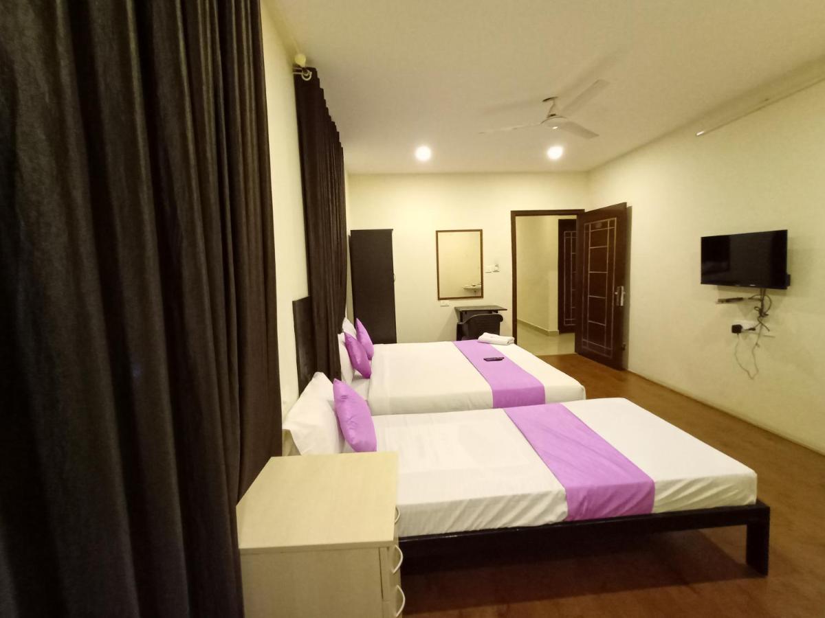 Hotel Crescent Shine