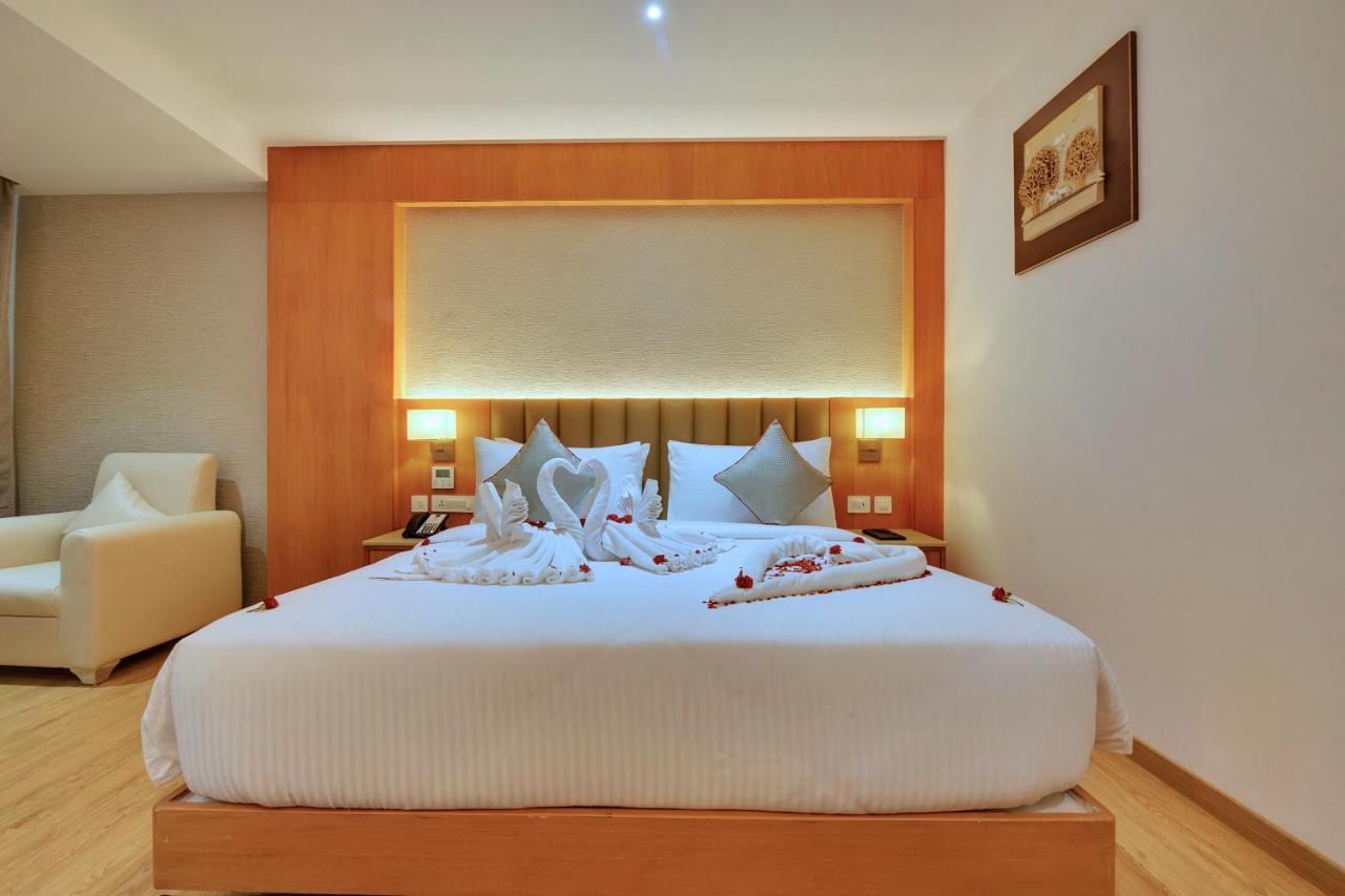 Clarion Bangalore Hotel 4*