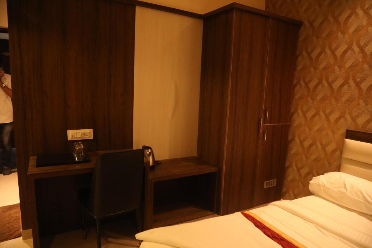 Hotel Royal Indraprastha The 3*